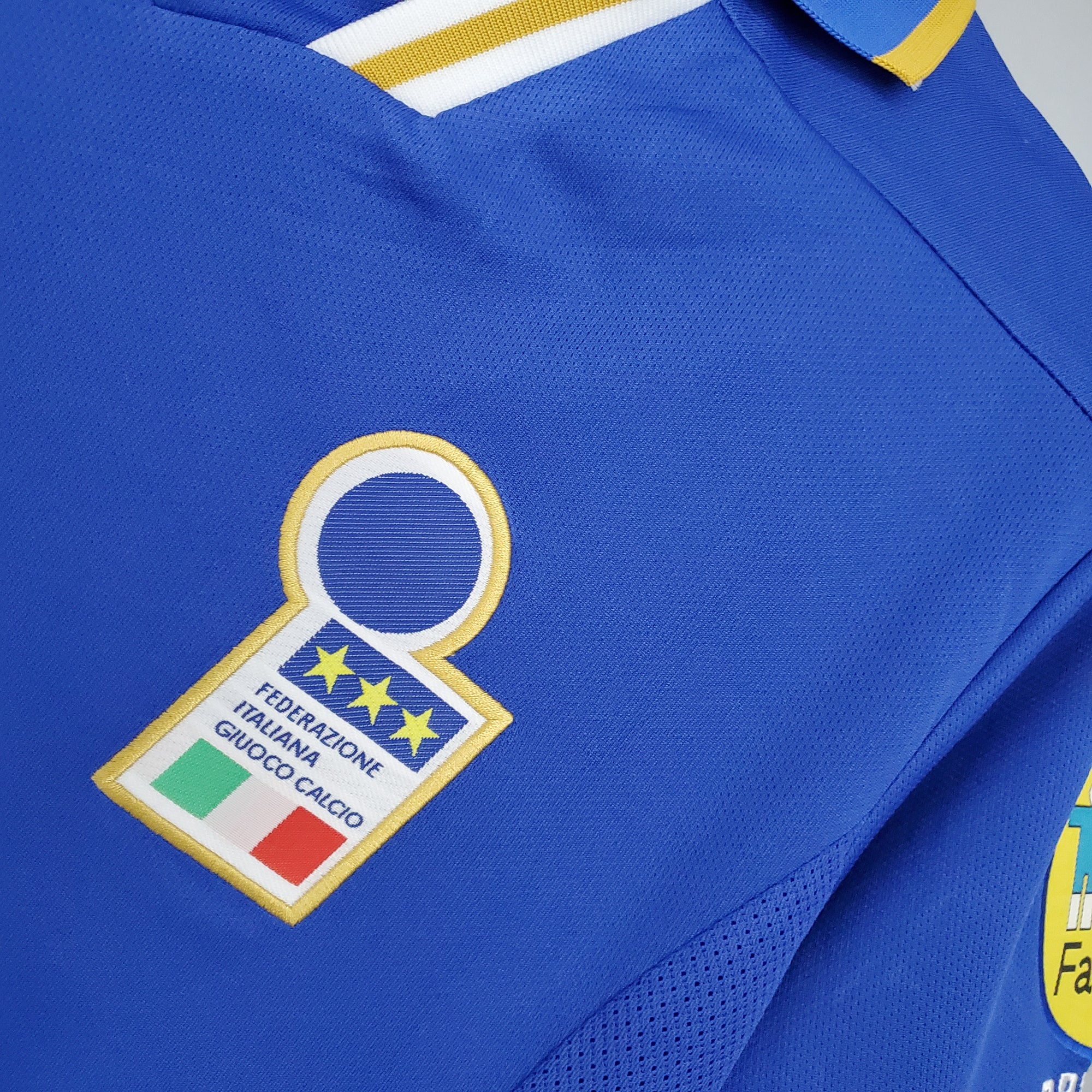Retro Italy 1996 home