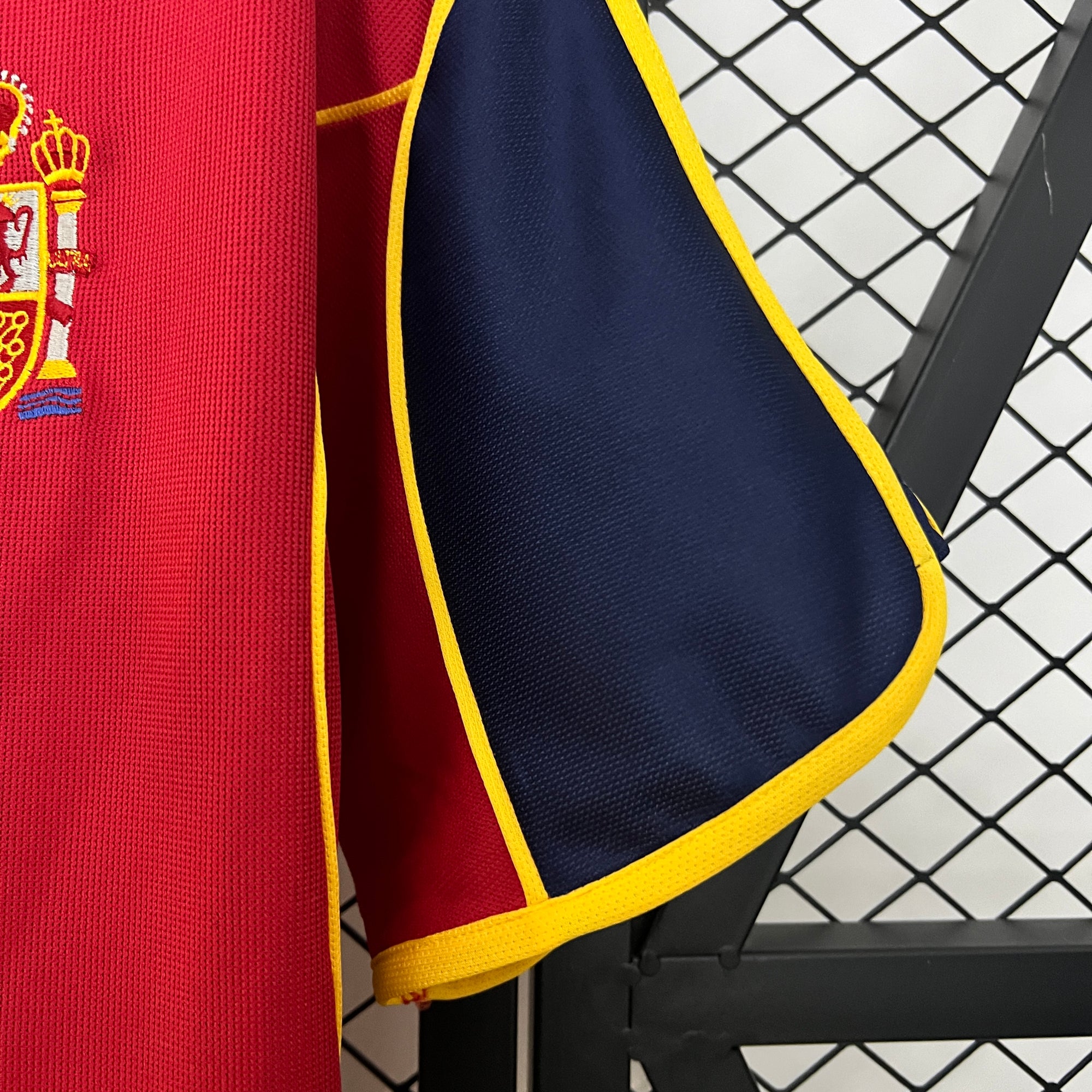 Retro Spain 2000 Home
