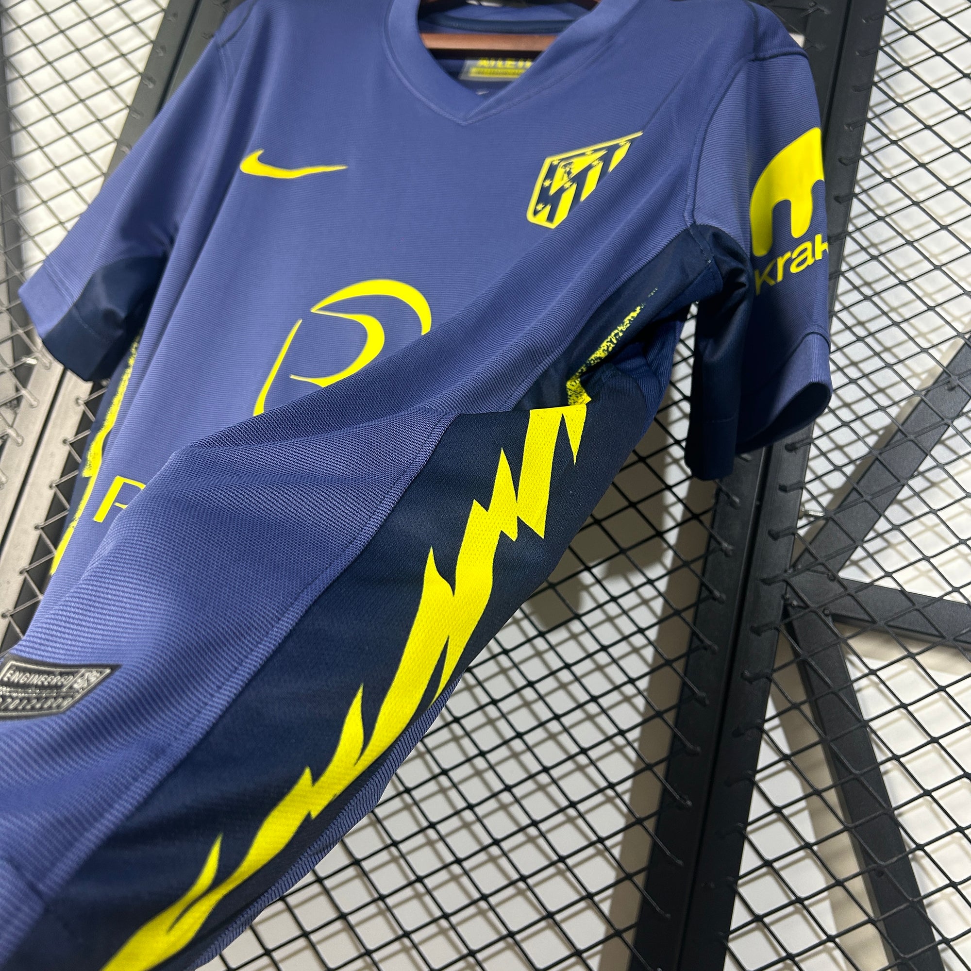 Atlético Madrid Jersey 2025/26-(Custom Name & Number)