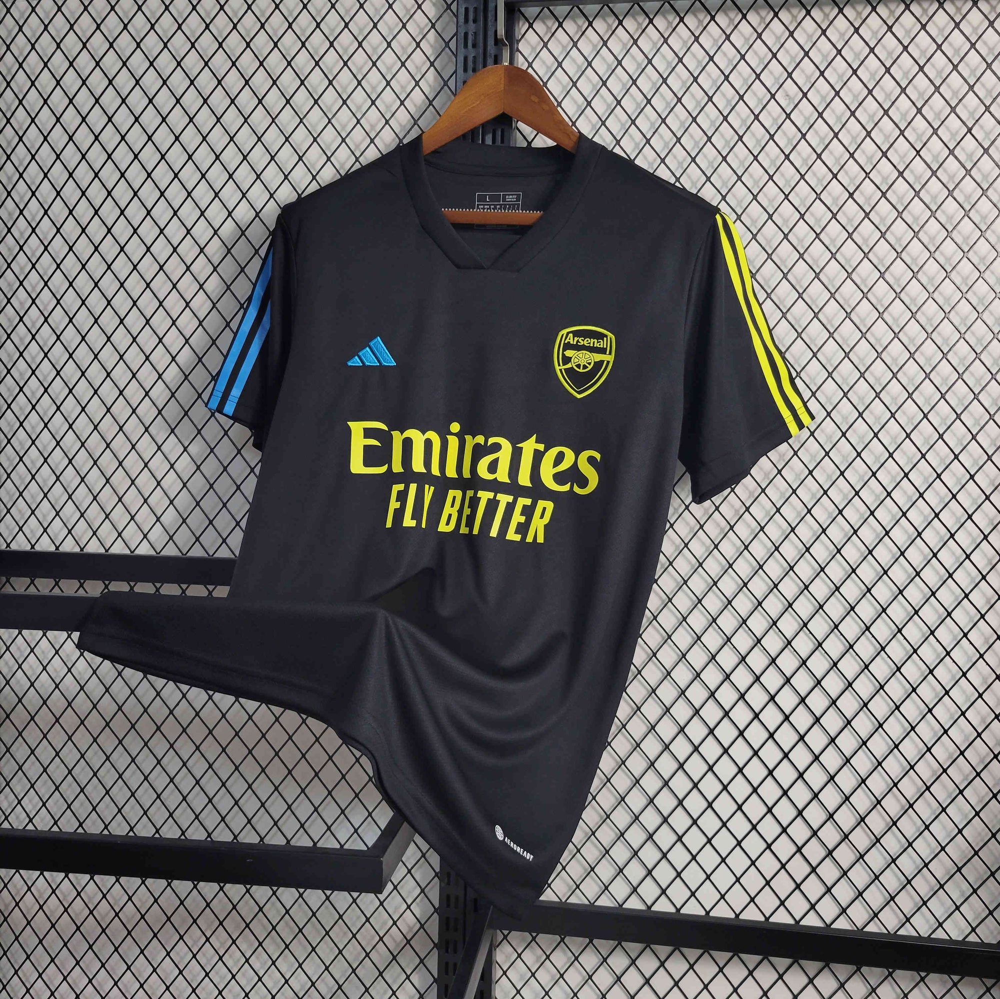 2023/24 Arsenal Black Training Shirt