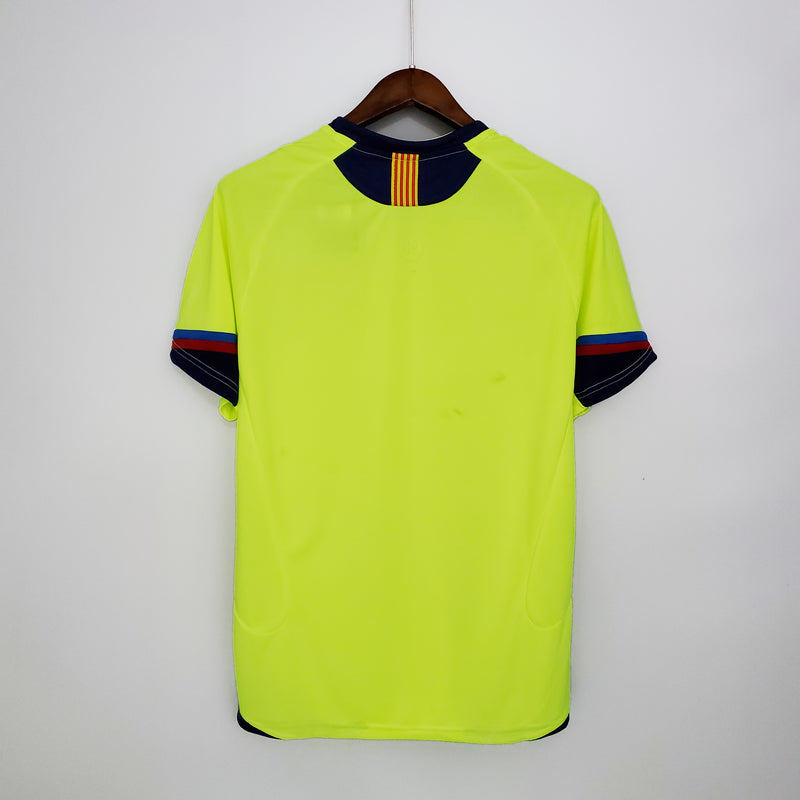 Retro Barcelona 2005/06 away