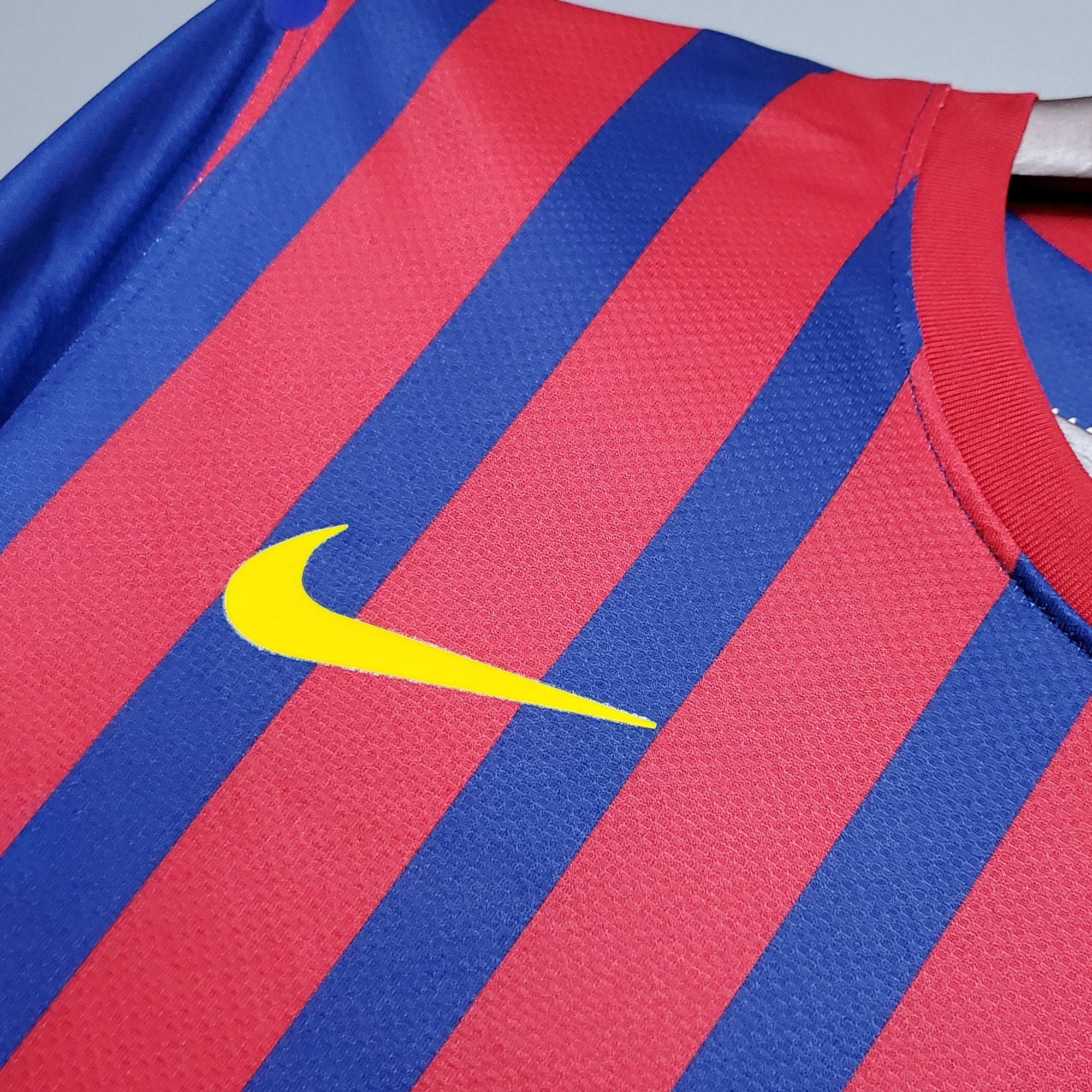 Retro Barcelona 2011/12 home