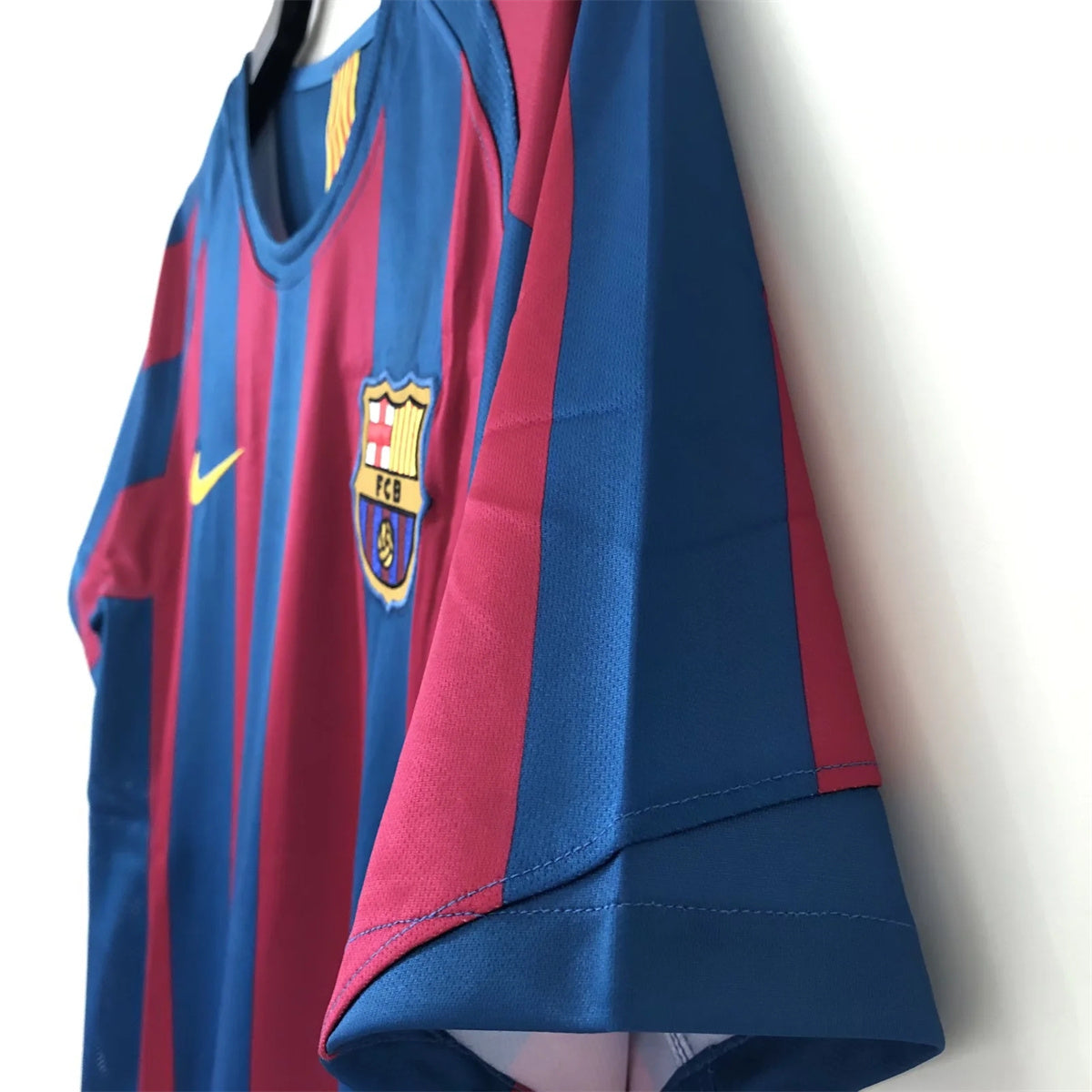 Retro barcelona 2005/06 home