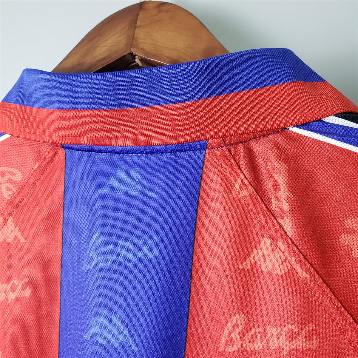 Retro Barcelona 1996/97 home