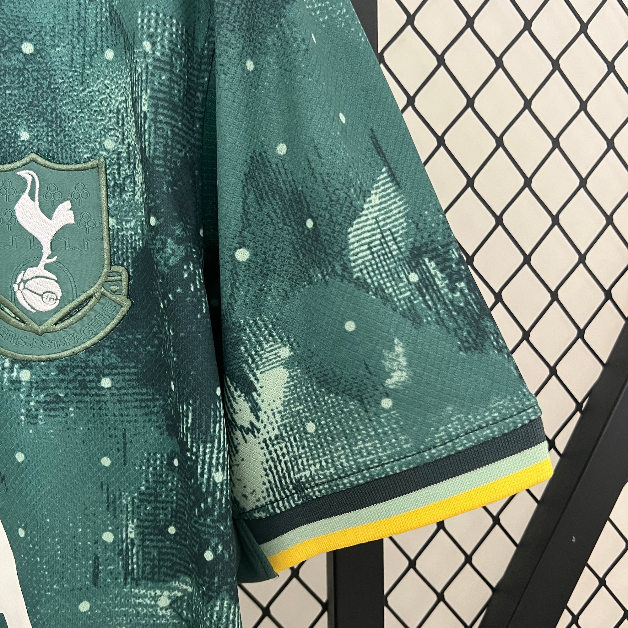 Tottenham Hotspur FC Jersey 2024/25-(Custom Name & Number)