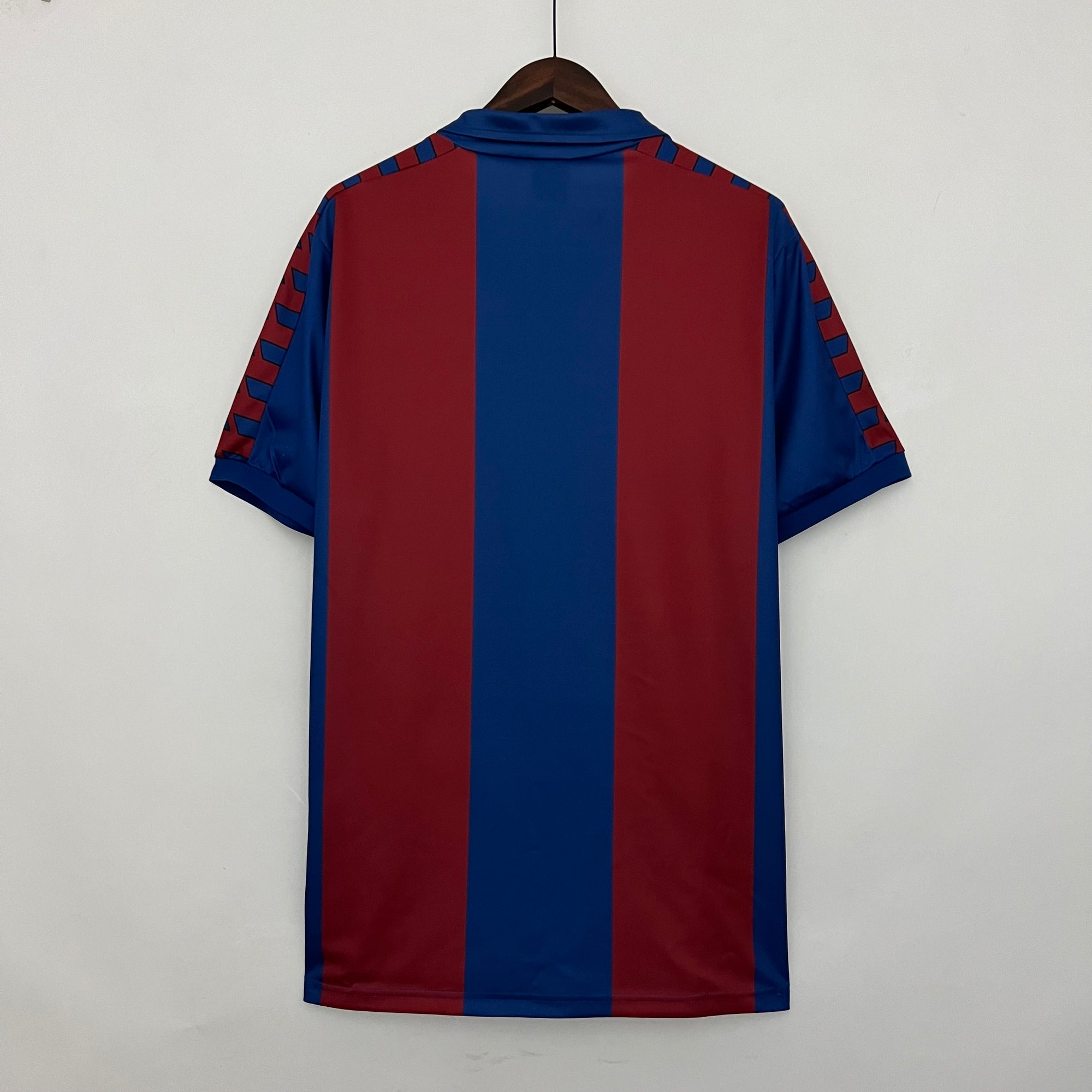 Retro Barcelona 1980/82 Home