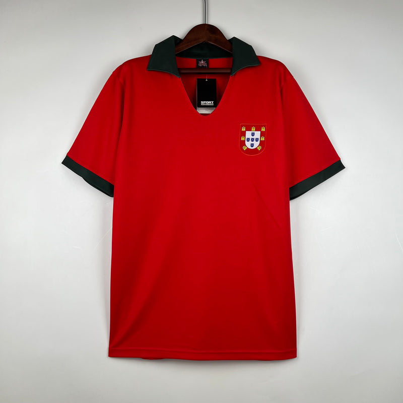 Retro Portugal 1972 Home