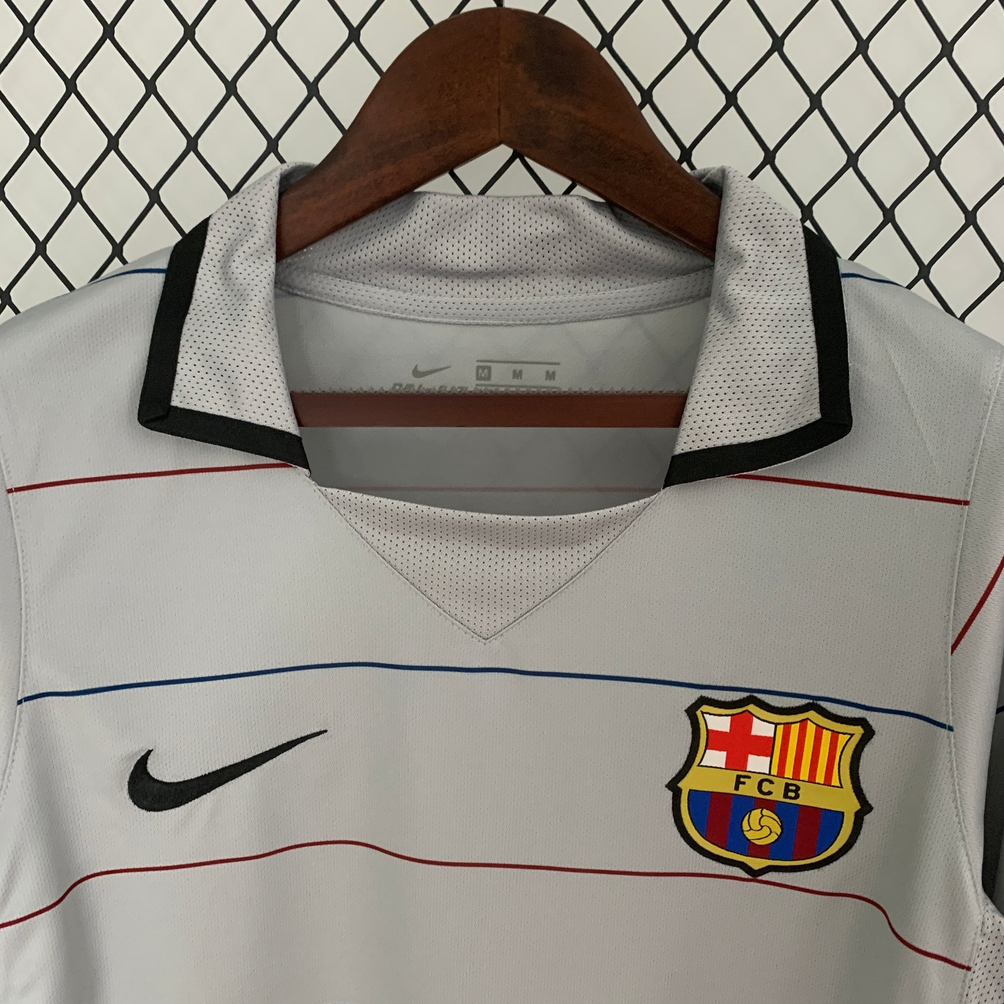 Retro Barcelona 2003/04 Away