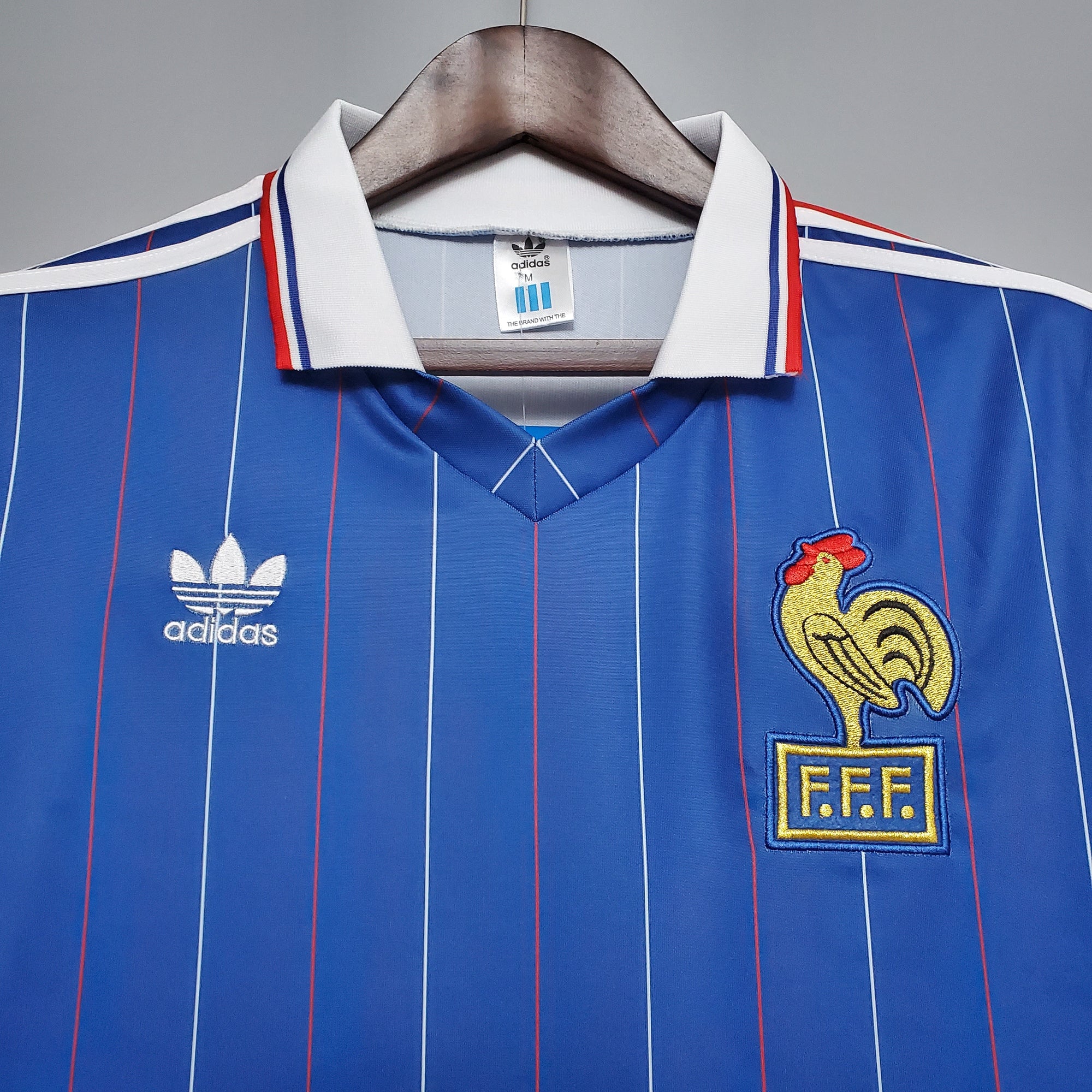 Retro France 1982 home