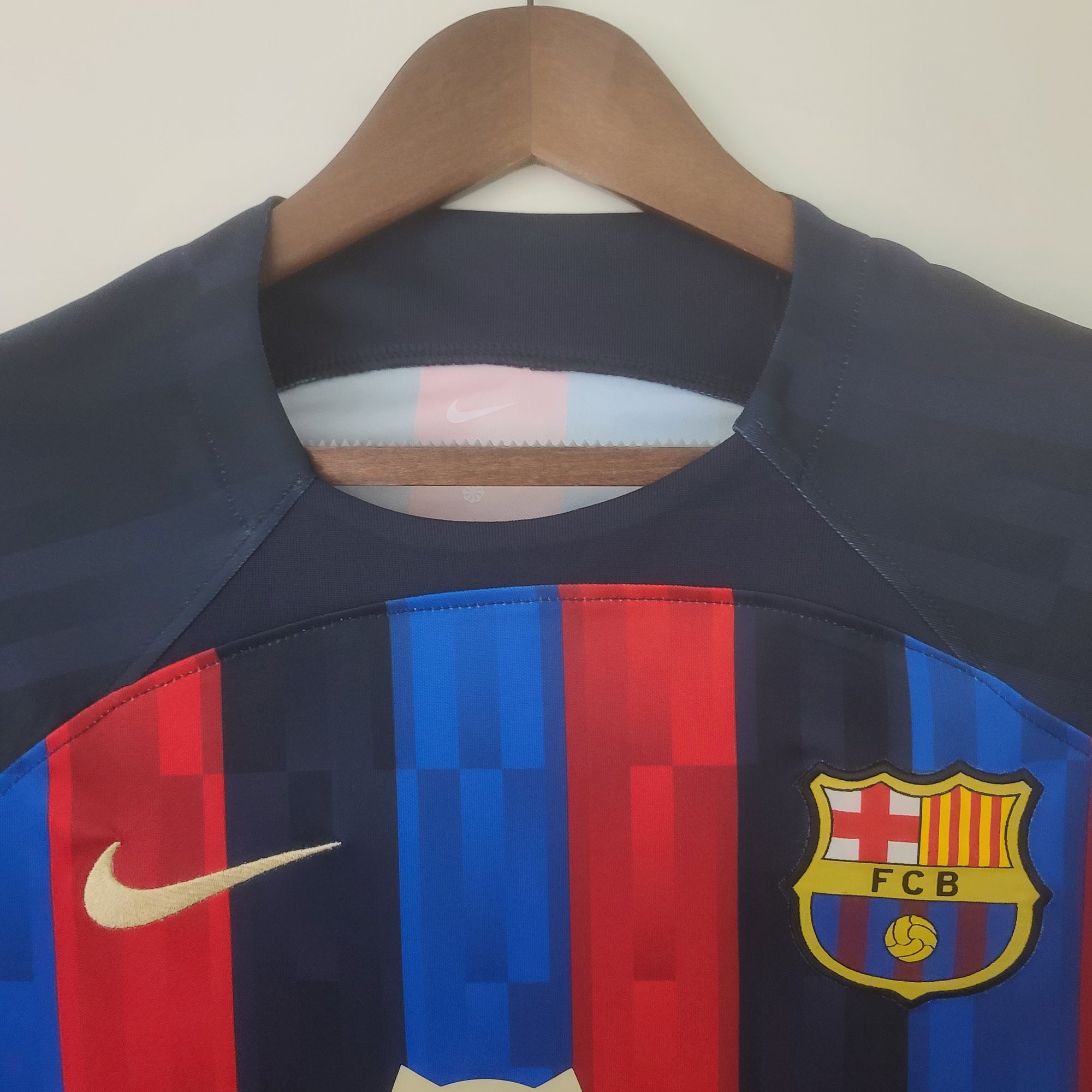 2022/23 Barcelona Owl Sponsor
