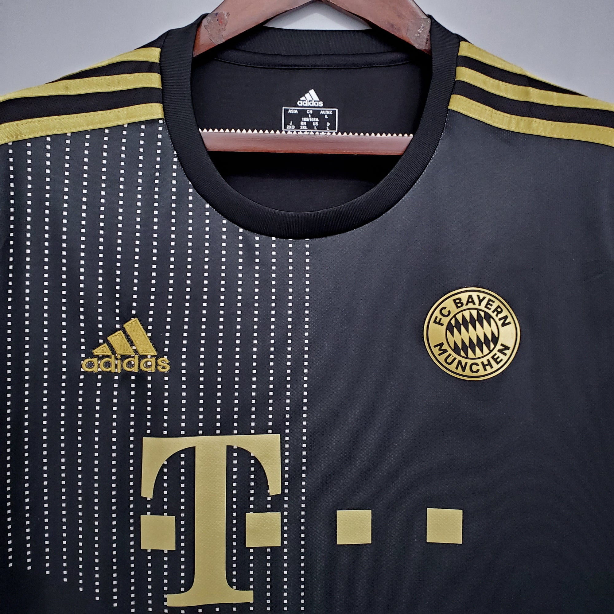 FC Bayern München Jersey 2021/22-(Custom Name & Number)