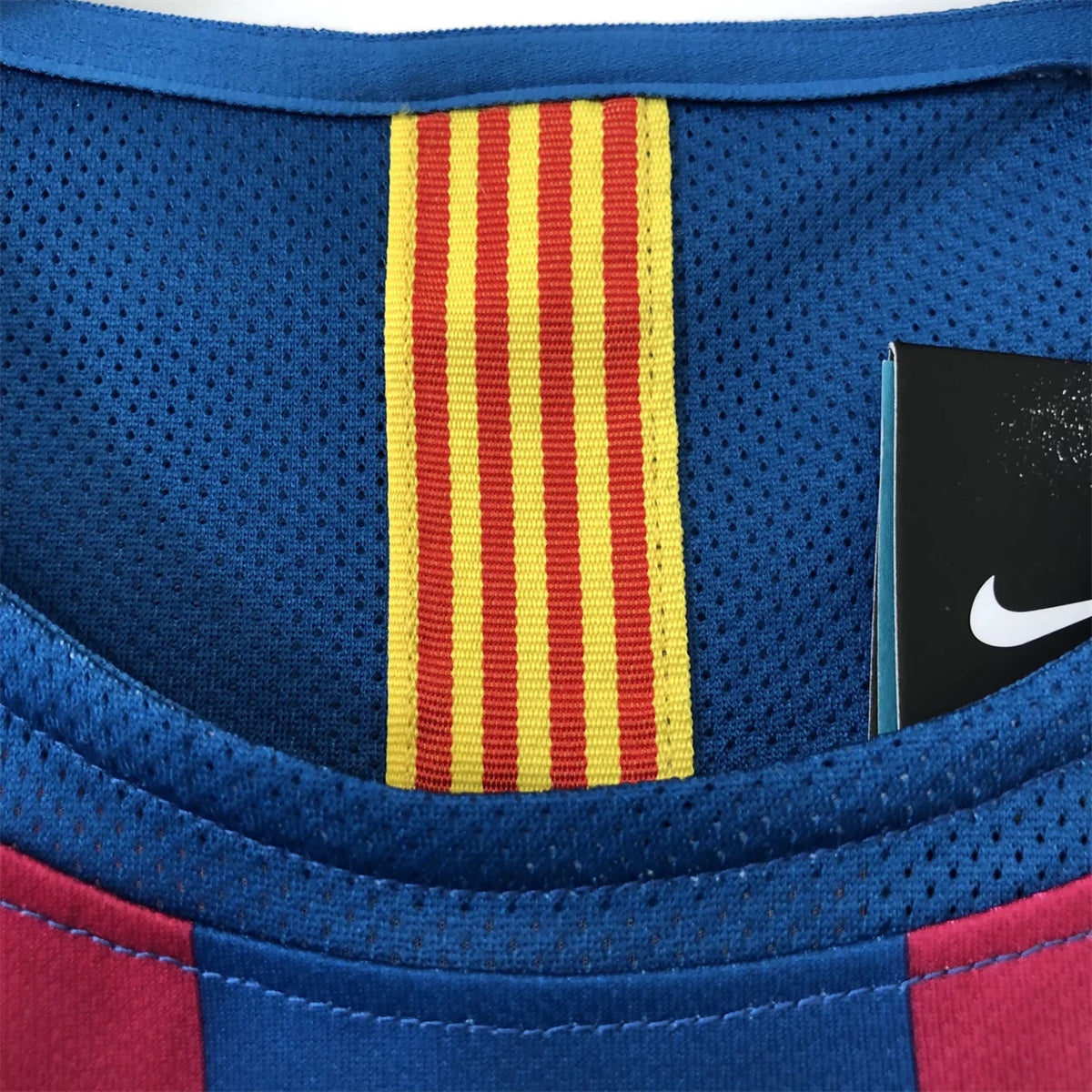 Retro barcelona 2005/06 home