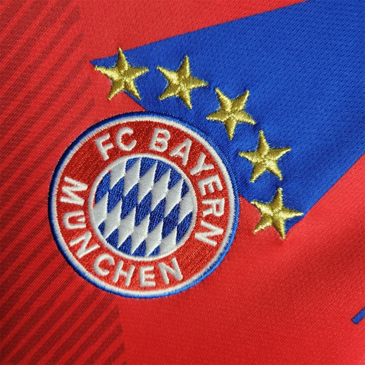 FC Bayern München Jersey 2022/23-(Custom Name & Number)   Ai trimis