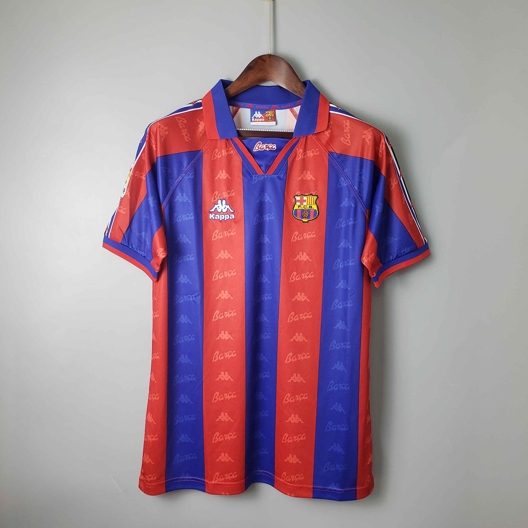 Retro Barcelona 1996/97 home