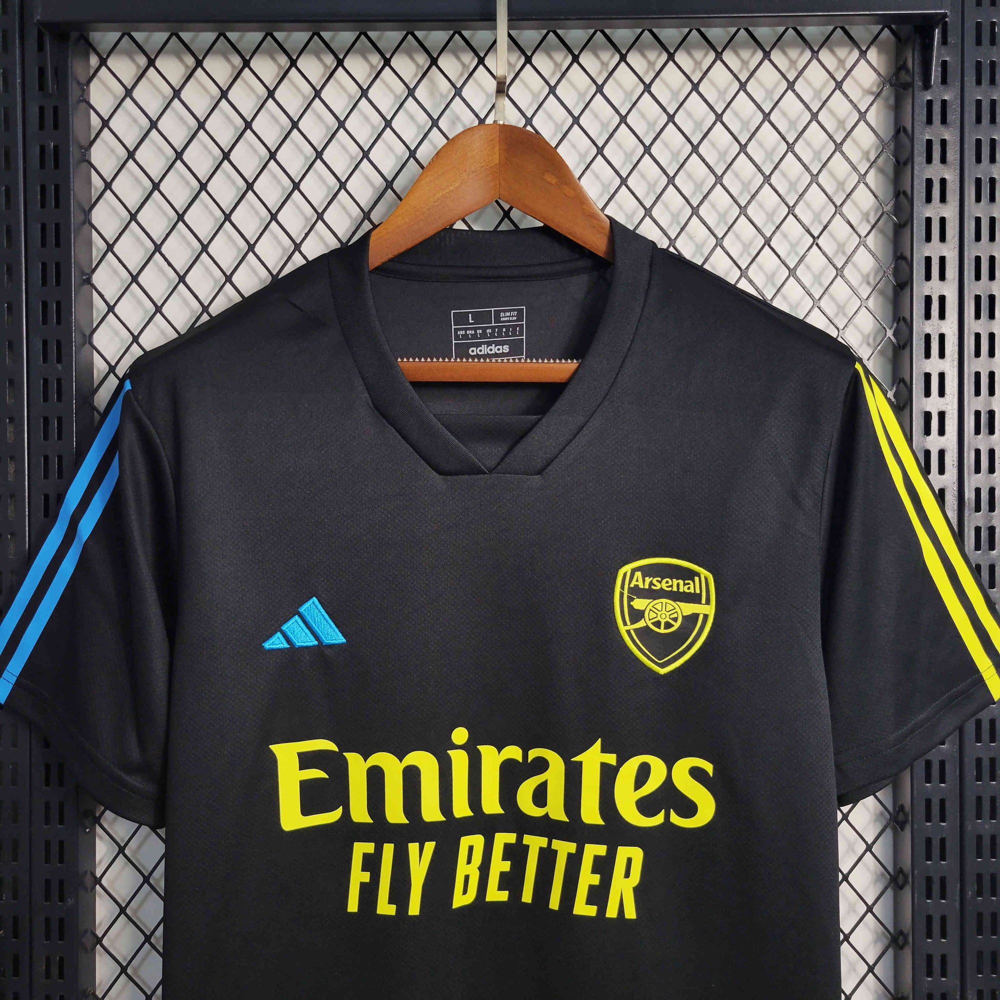 2023/24 Arsenal Black Training Shirt