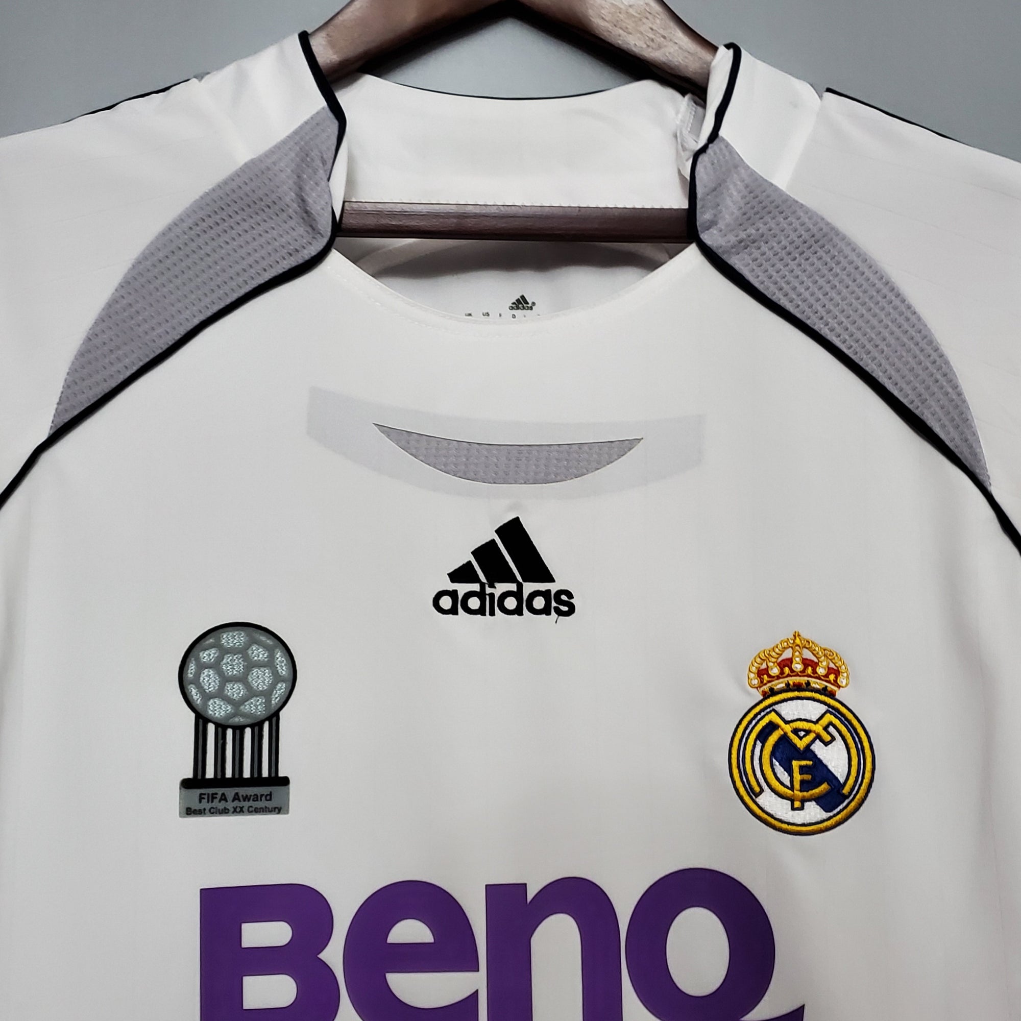 Retro Real Madrid 2006/07 home