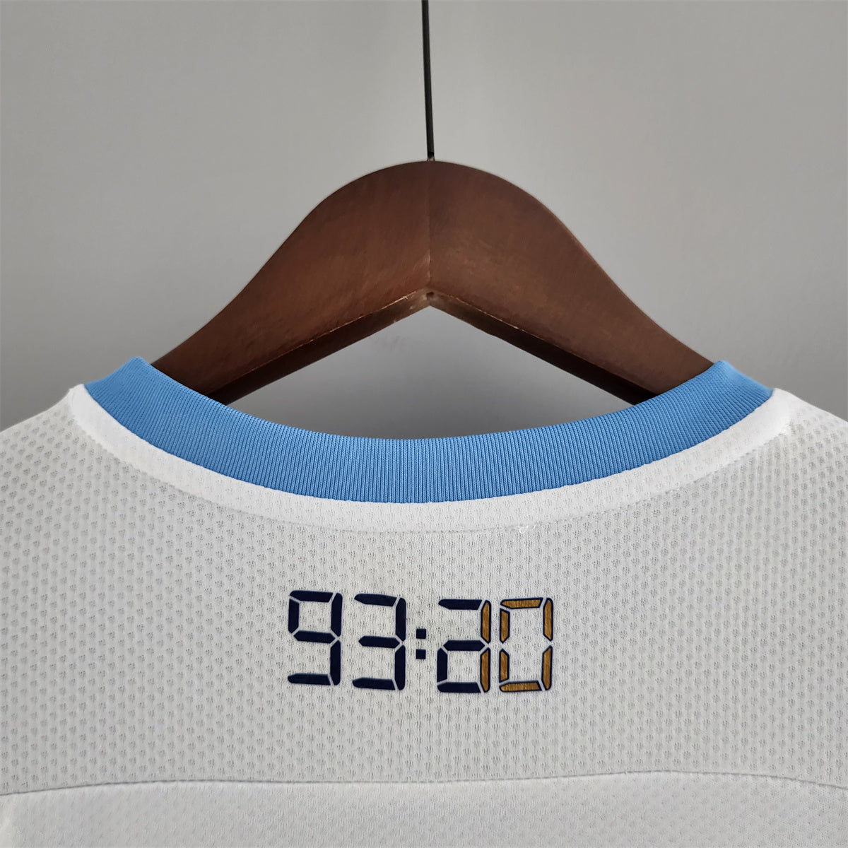 2022/23 Manchester City commemorative white blue