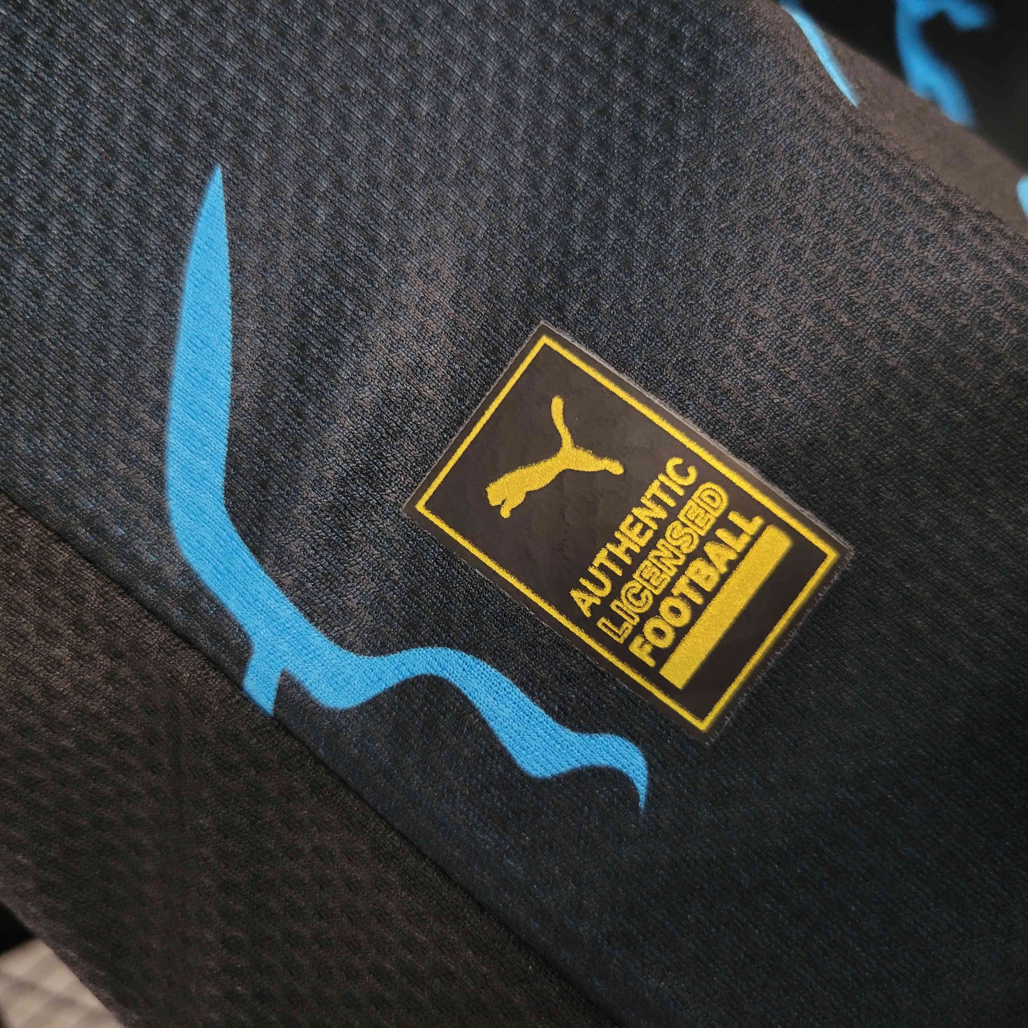 2023/24 Manchester City Training Kit