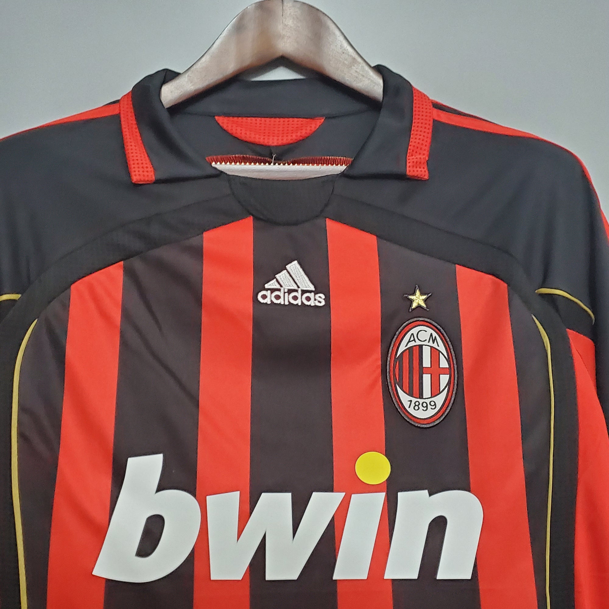 Retro 2006/07 AC Milan home