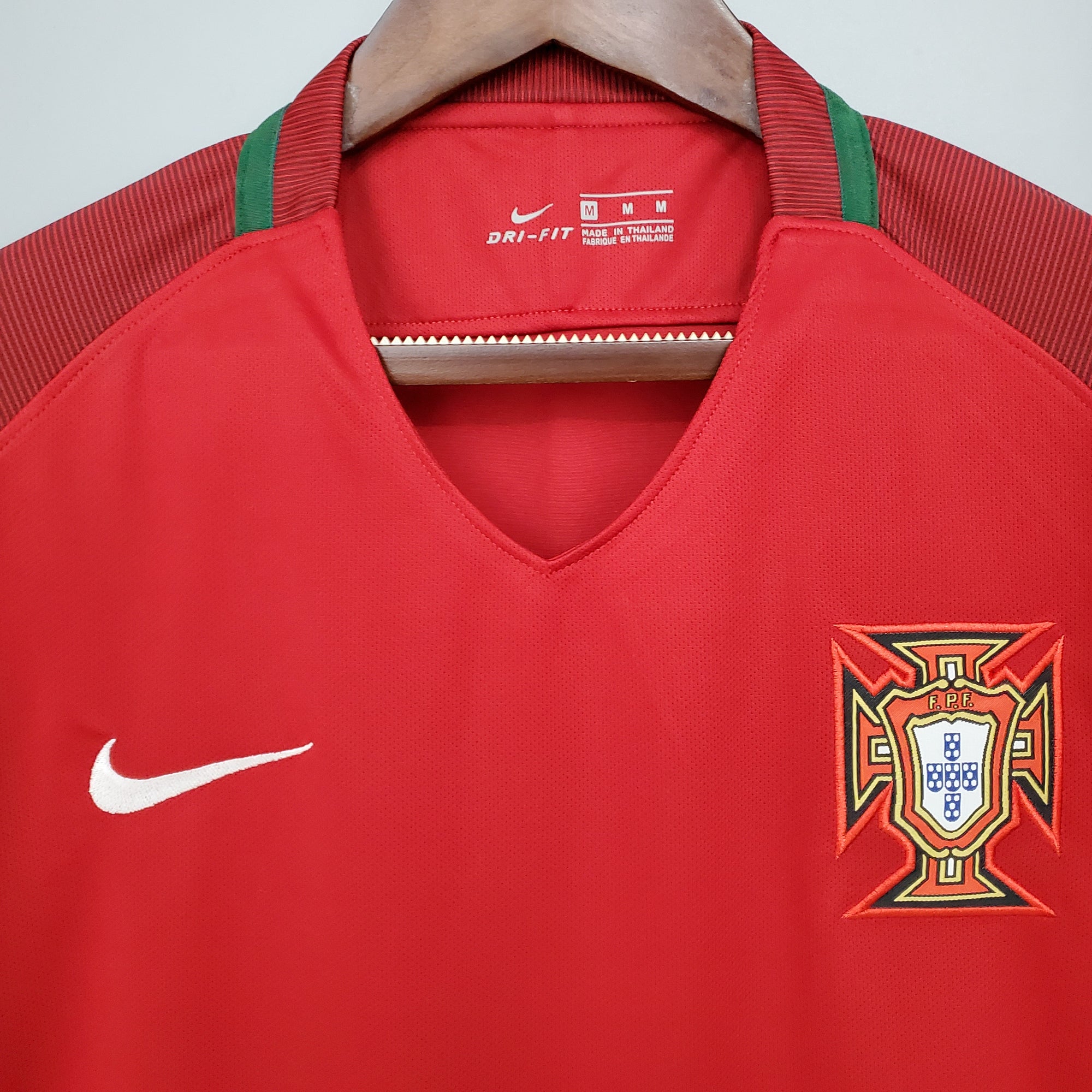 Retro Portugal 2016 home