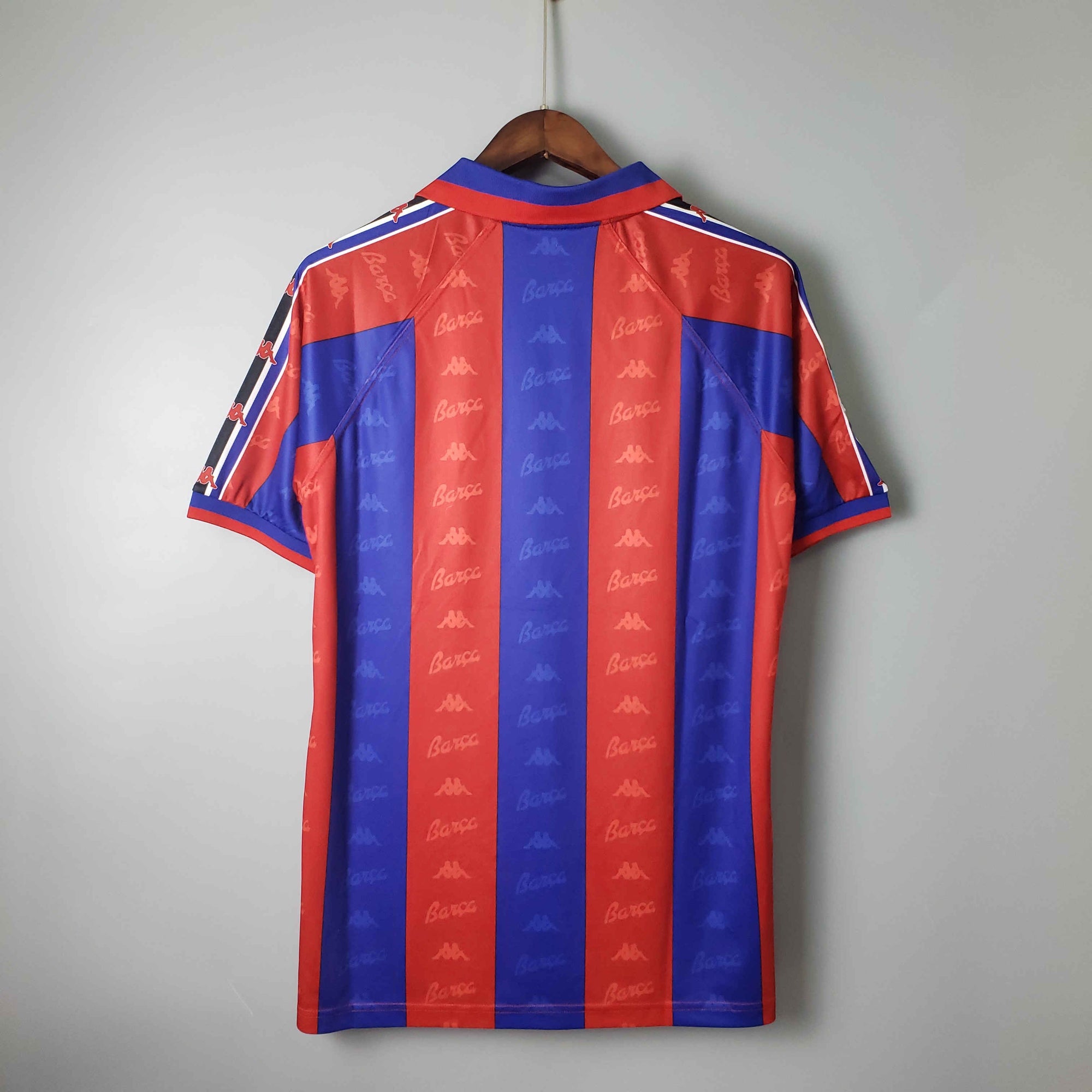 Retro Barcelona 1996/97 home