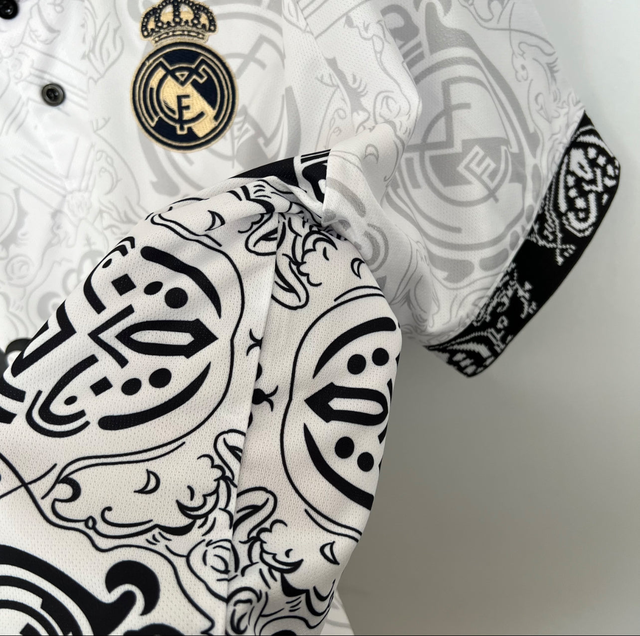 Real Madrid Jersey 2023/24 -  (Custom Name & Number)